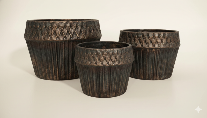 Fluted Body Diamond Rim Dark Brown Planter Set